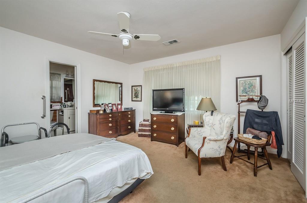 4212 W DALE AVENUE, TAMPA, Florida 33609, 3 Bedrooms Bedrooms, 8 Rooms Rooms,2 BathroomsBathrooms,Residential,For sale,DALE,T2928078