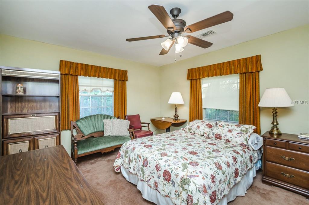 4212 W DALE AVENUE, TAMPA, Florida 33609, 3 Bedrooms Bedrooms, 8 Rooms Rooms,2 BathroomsBathrooms,Residential,For sale,DALE,T2928078