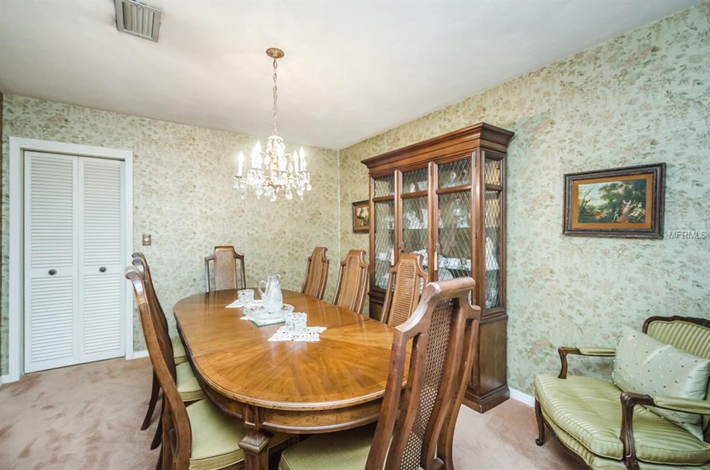 4212 W DALE AVENUE, TAMPA, Florida 33609, 3 Bedrooms Bedrooms, 8 Rooms Rooms,2 BathroomsBathrooms,Residential,For sale,DALE,T2928078