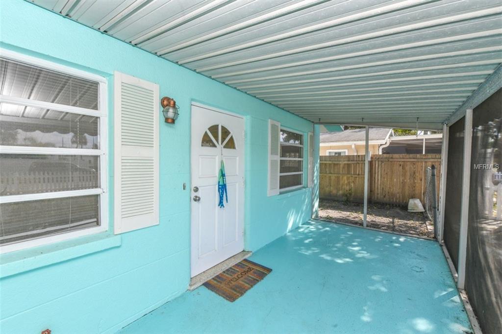 3215 S EAST AVENUE, SARASOTA, Florida 34239, 2 Bedrooms Bedrooms, 5 Rooms Rooms,1 BathroomBathrooms,Residential,For sale,EAST,A4210131