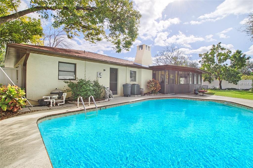 2288 RIVERSIDE DRIVE N, CLEARWATER, Florida 33764, 4 Bedrooms Bedrooms, 3 Rooms Rooms,2 BathroomsBathrooms,Residential,For sale,RIVERSIDE,U7838037