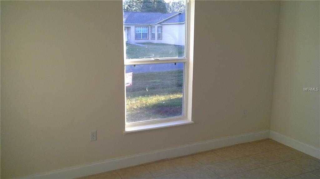 56 YORK COURT, KISSIMMEE, Florida 34758, 3 Bedrooms Bedrooms, 3 Rooms Rooms,2 BathroomsBathrooms,Residential,For sale,YORK,S4854971