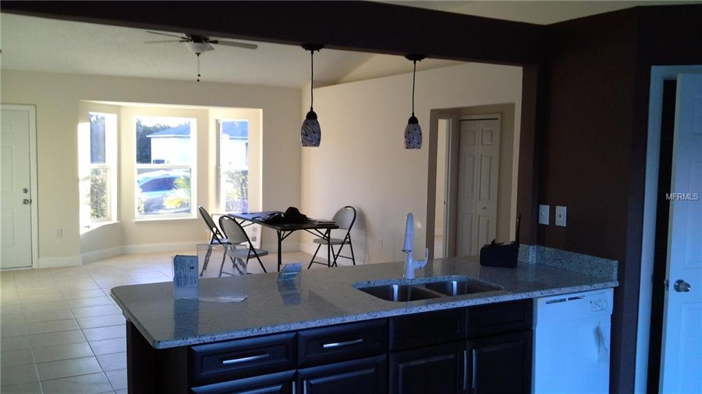 56 YORK COURT, KISSIMMEE, Florida 34758, 3 Bedrooms Bedrooms, 3 Rooms Rooms,2 BathroomsBathrooms,Residential,For sale,YORK,S4854971