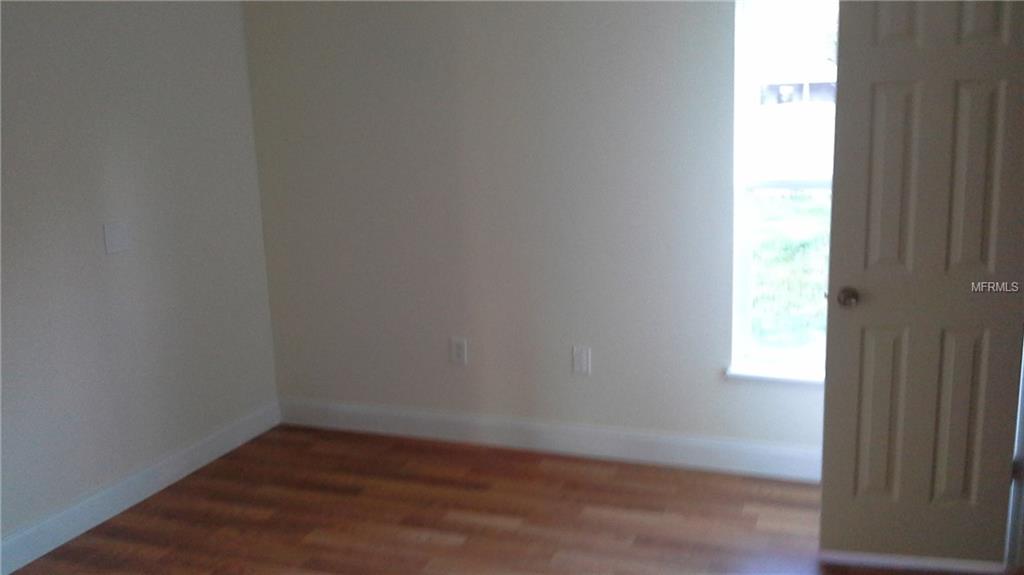 56 YORK COURT, KISSIMMEE, Florida 34758, 3 Bedrooms Bedrooms, 3 Rooms Rooms,2 BathroomsBathrooms,Residential,For sale,YORK,S4854971