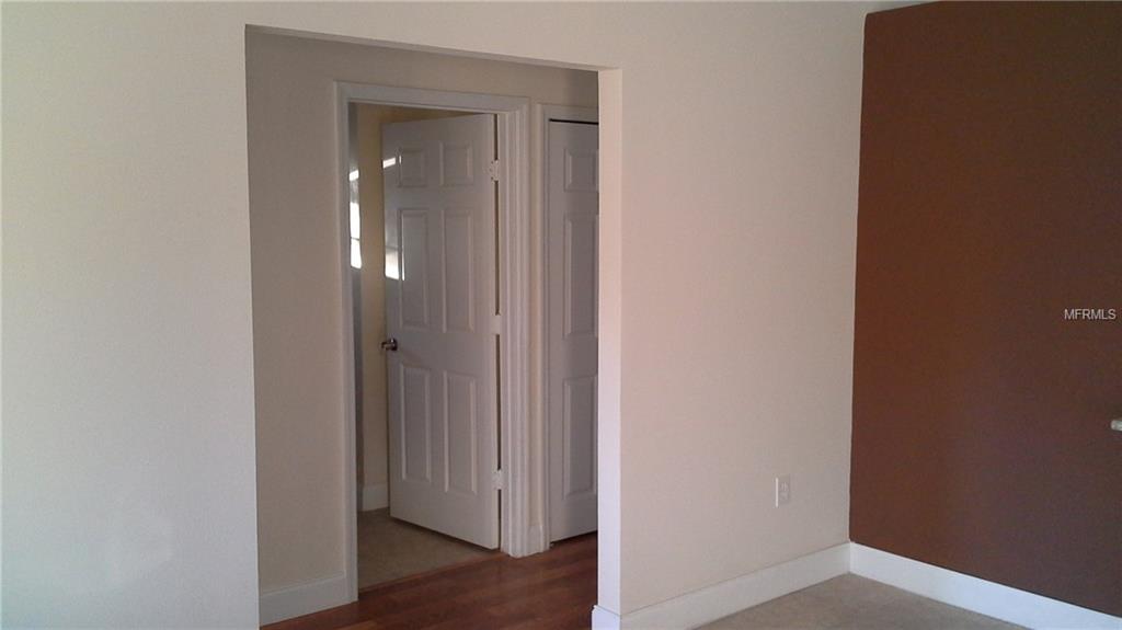 56 YORK COURT, KISSIMMEE, Florida 34758, 3 Bedrooms Bedrooms, 3 Rooms Rooms,2 BathroomsBathrooms,Residential,For sale,YORK,S4854971