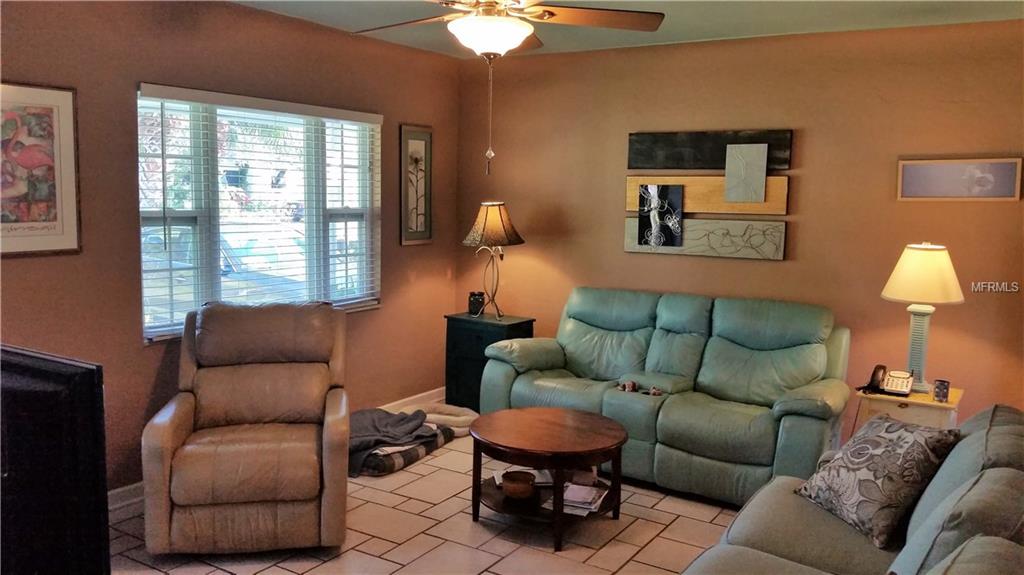 1607 60TH STREET S, GULFPORT, Florida 33707, 3 Bedrooms Bedrooms, 8 Rooms Rooms,2 BathroomsBathrooms,Residential,For sale,60TH,U7843541