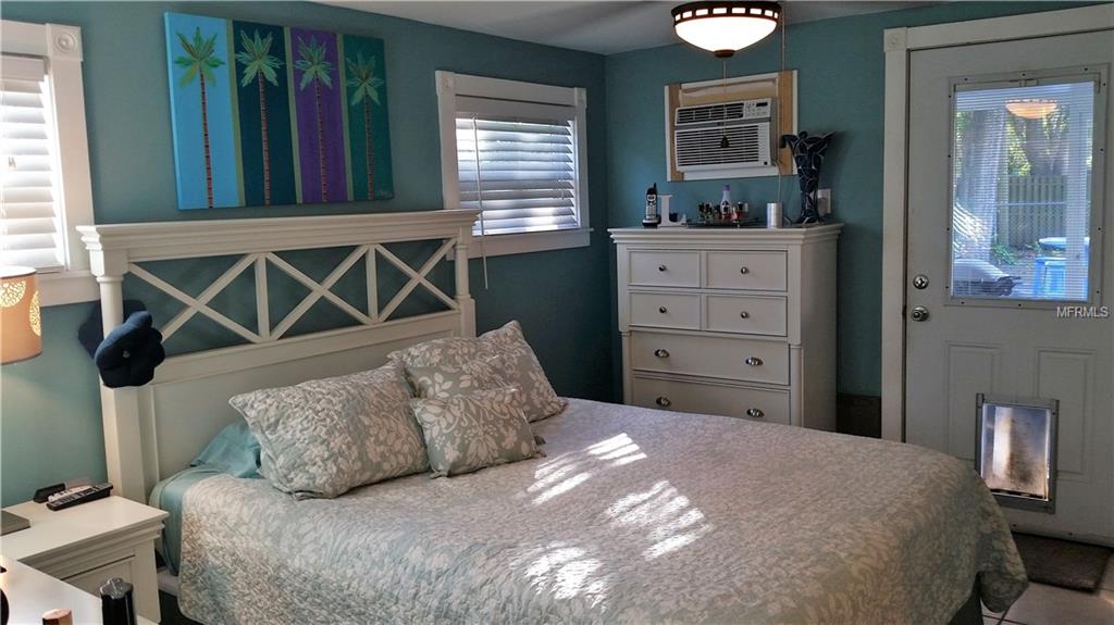 1607 60TH STREET S, GULFPORT, Florida 33707, 3 Bedrooms Bedrooms, 8 Rooms Rooms,2 BathroomsBathrooms,Residential,For sale,60TH,U7843541