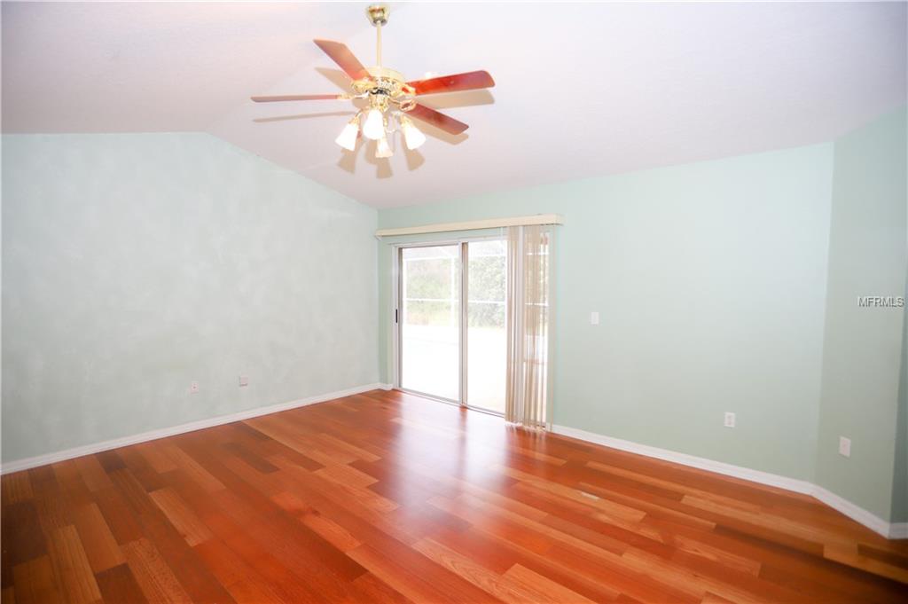 4607 SNOW SHOWER COURT, LUTZ, Florida 33558, 4 Bedrooms Bedrooms, 9 Rooms Rooms,2 BathroomsBathrooms,Residential,For sale,SNOW SHOWER,T2923240