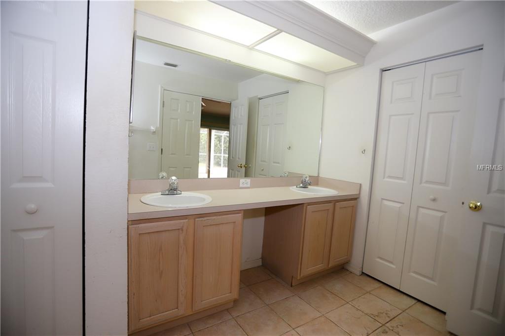 4607 SNOW SHOWER COURT, LUTZ, Florida 33558, 4 Bedrooms Bedrooms, 9 Rooms Rooms,2 BathroomsBathrooms,Residential,For sale,SNOW SHOWER,T2923240