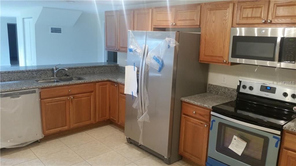 6848 ANGUS VALLEY DRIVE, WESLEY CHAPEL, Florida 33544, 6 Bedrooms Bedrooms, 4 Rooms Rooms,2 BathroomsBathrooms,Residential,For sale,ANGUS VALLEY,H2204512