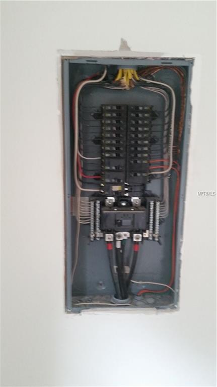 6848 ANGUS VALLEY DRIVE, WESLEY CHAPEL, Florida 33544, 6 Bedrooms Bedrooms, 4 Rooms Rooms,2 BathroomsBathrooms,Residential,For sale,ANGUS VALLEY,H2204512