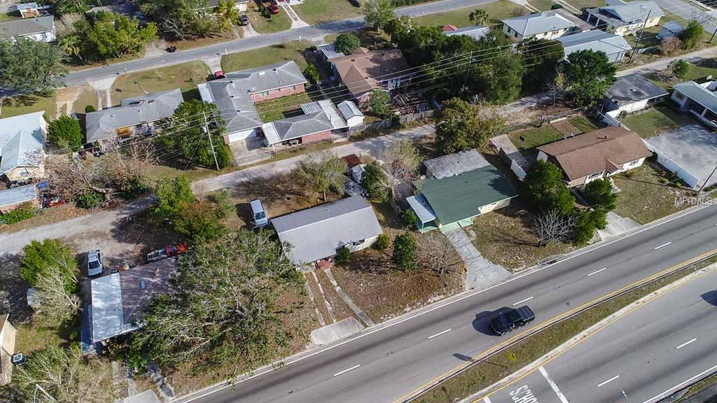 219 STATE ROAD 60 E, LAKE WALES, Florida 33853, 3 Bedrooms Bedrooms, 6 Rooms Rooms,2 BathroomsBathrooms,Residential,For sale,STATE ROAD 60,T2925066