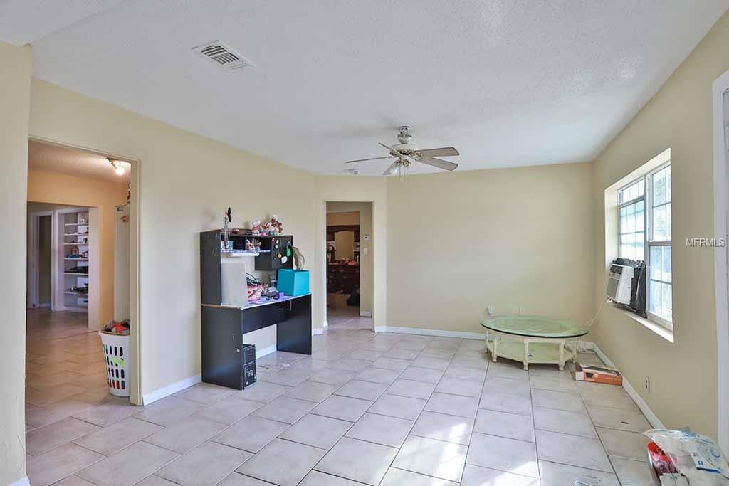 219 STATE ROAD 60 E, LAKE WALES, Florida 33853, 3 Bedrooms Bedrooms, 6 Rooms Rooms,2 BathroomsBathrooms,Residential,For sale,STATE ROAD 60,T2925066