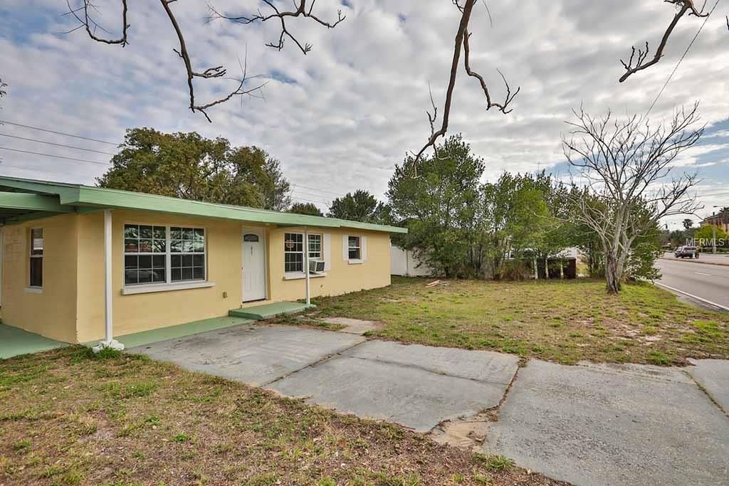219 STATE ROAD 60 E, LAKE WALES, Florida 33853, 3 Bedrooms Bedrooms, 6 Rooms Rooms,2 BathroomsBathrooms,Residential,For sale,STATE ROAD 60,T2925066
