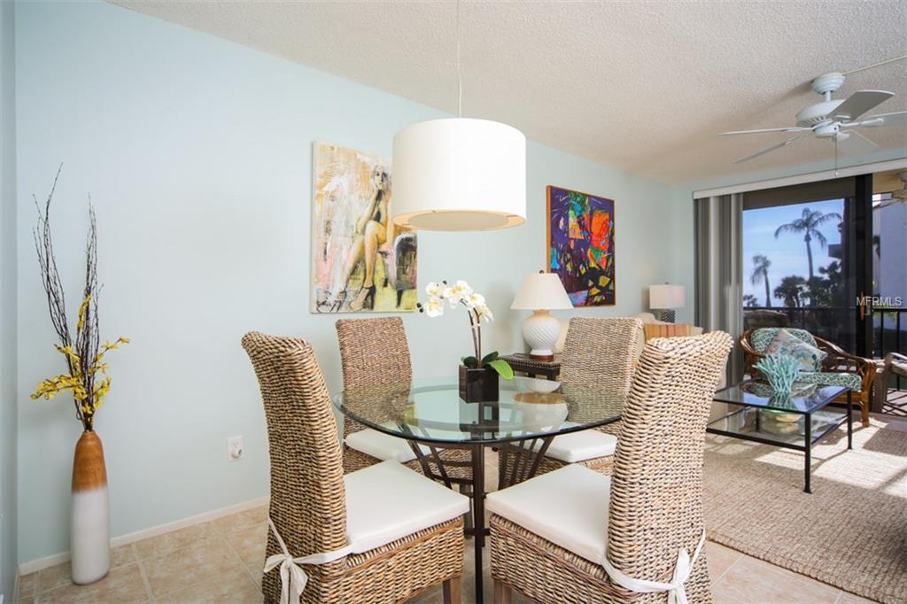 1935 GULF OF MEXICO DRIVE, LONGBOAT KEY, Florida 34228, 2 Bedrooms Bedrooms, 5 Rooms Rooms,2 BathroomsBathrooms,Residential,For sale,GULF OF MEXICO,A4209259