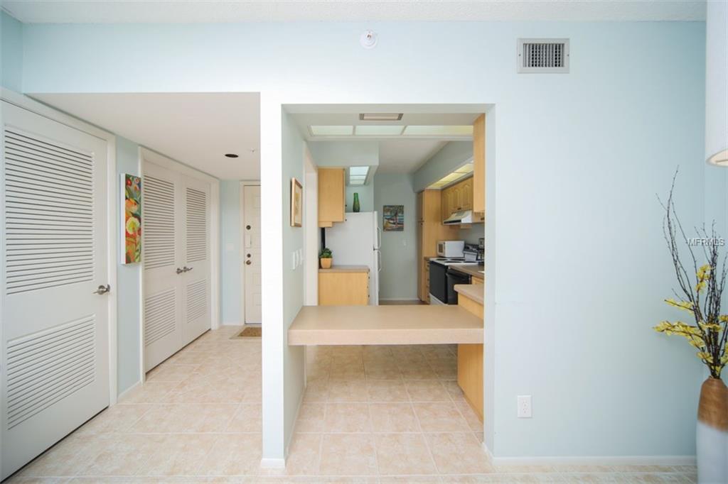 1935 GULF OF MEXICO DRIVE, LONGBOAT KEY, Florida 34228, 2 Bedrooms Bedrooms, 5 Rooms Rooms,2 BathroomsBathrooms,Residential,For sale,GULF OF MEXICO,A4209259