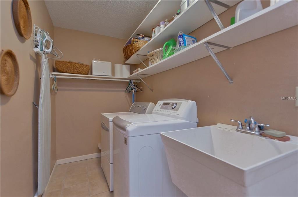 15112 BRUSHWOOD DRIVE, TAMPA, Florida 33624, 3 Bedrooms Bedrooms, 5 Rooms Rooms,2 BathroomsBathrooms,Residential,For sale,BRUSHWOOD,T2927603