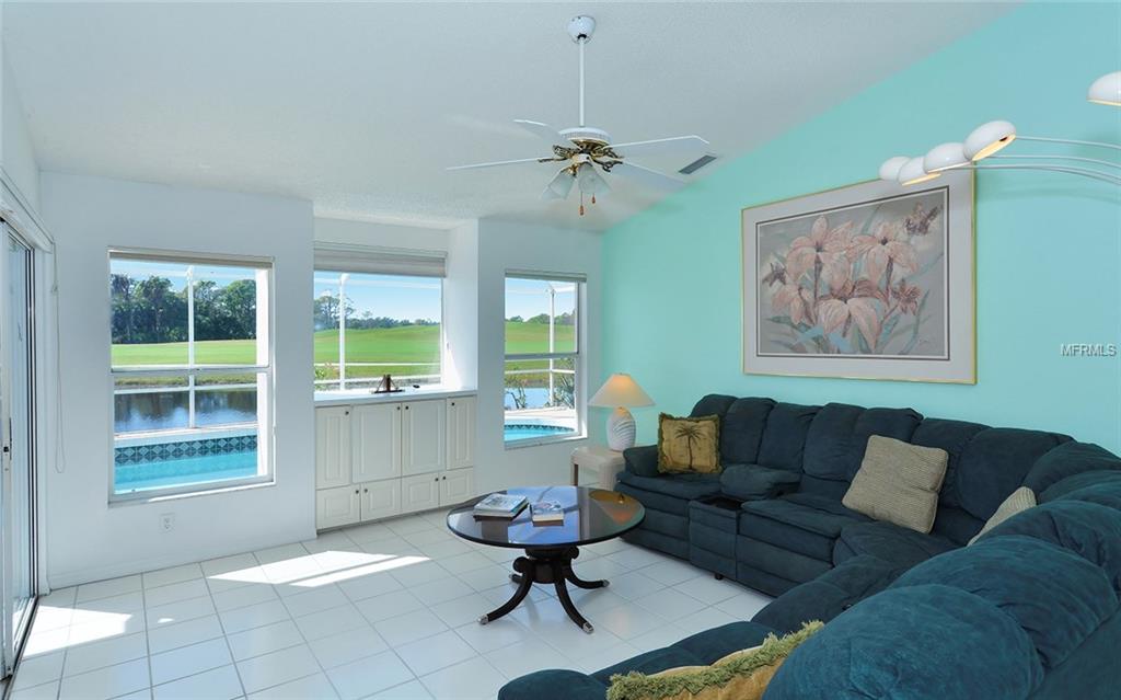 8940 WHITEMARSH AVENUE, SARASOTA, Florida 34238, 3 Bedrooms Bedrooms, 5 Rooms Rooms,2 BathroomsBathrooms,Residential,For sale,WHITEMARSH,A4210055