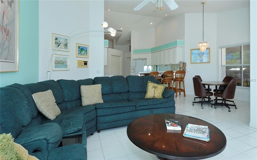 8940 WHITEMARSH AVENUE, SARASOTA, Florida 34238, 3 Bedrooms Bedrooms, 5 Rooms Rooms,2 BathroomsBathrooms,Residential,For sale,WHITEMARSH,A4210055