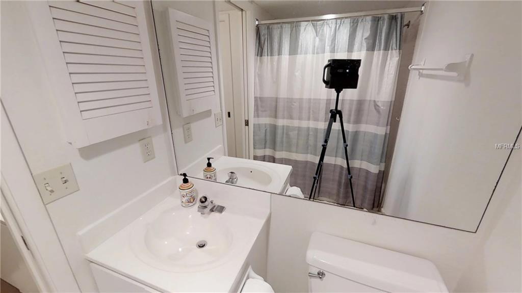 8773 MIDNIGHT PASS ROAD, SARASOTA, Florida 34242, 2 Bedrooms Bedrooms, 6 Rooms Rooms,2 BathroomsBathrooms,Residential,For sale,MIDNIGHT PASS,A4177652