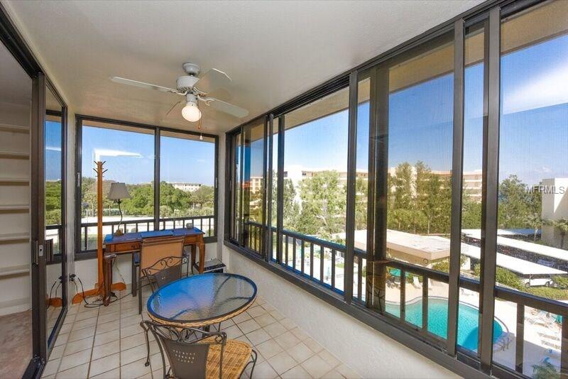 8773 MIDNIGHT PASS ROAD, SARASOTA, Florida 34242, 2 Bedrooms Bedrooms, 6 Rooms Rooms,2 BathroomsBathrooms,Residential,For sale,MIDNIGHT PASS,A4177652