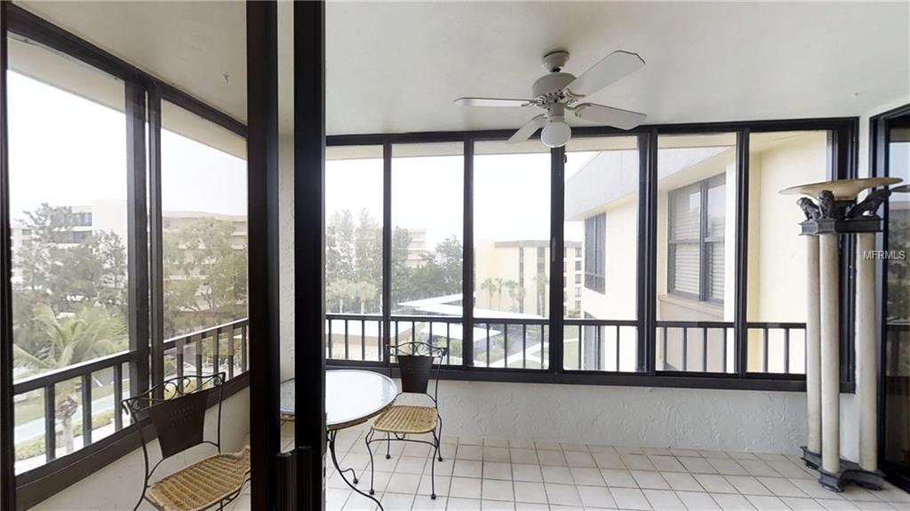 8773 MIDNIGHT PASS ROAD, SARASOTA, Florida 34242, 2 Bedrooms Bedrooms, 6 Rooms Rooms,2 BathroomsBathrooms,Residential,For sale,MIDNIGHT PASS,A4177652