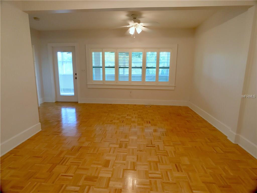 858 16TH AVENUE N, ST PETERSBURG, Florida 33704, 3 Bedrooms Bedrooms, 5 Rooms Rooms,2 BathroomsBathrooms,Residential,For sale,16TH,U7830628