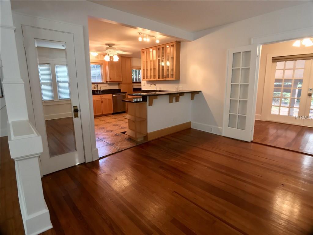 858 16TH AVENUE N, ST PETERSBURG, Florida 33704, 3 Bedrooms Bedrooms, 5 Rooms Rooms,2 BathroomsBathrooms,Residential,For sale,16TH,U7830628