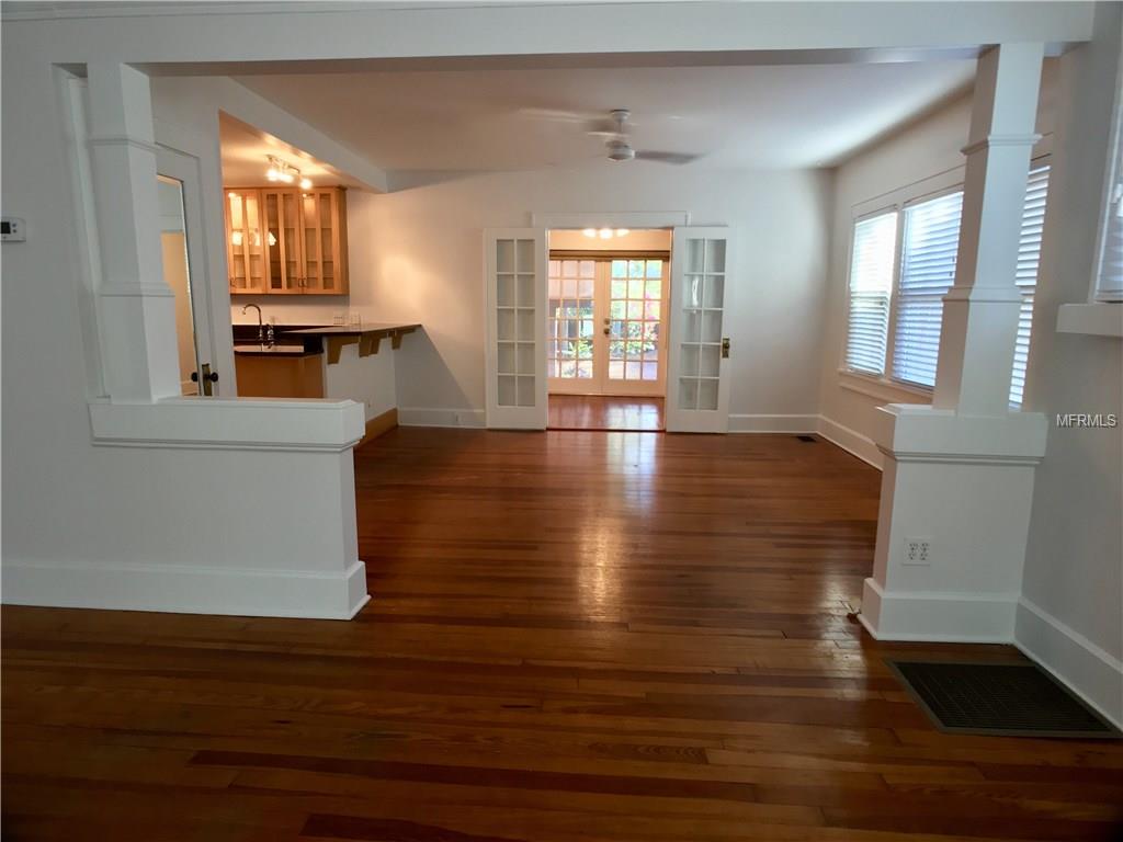 858 16TH AVENUE N, ST PETERSBURG, Florida 33704, 3 Bedrooms Bedrooms, 5 Rooms Rooms,2 BathroomsBathrooms,Residential,For sale,16TH,U7830628