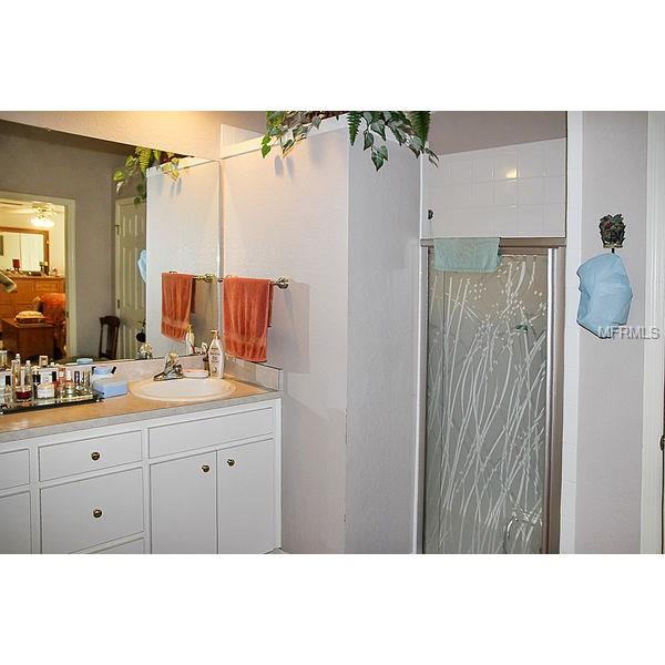 2103 SAXON LANE, LAKELAND, Florida 33810, 3 Bedrooms Bedrooms, 4 Rooms Rooms,2 BathroomsBathrooms,Residential,For sale,SAXON,L4724221