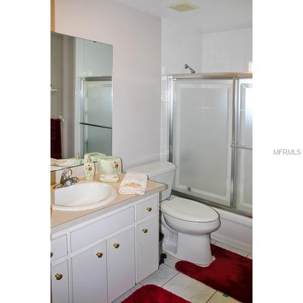 2103 SAXON LANE, LAKELAND, Florida 33810, 3 Bedrooms Bedrooms, 4 Rooms Rooms,2 BathroomsBathrooms,Residential,For sale,SAXON,L4724221