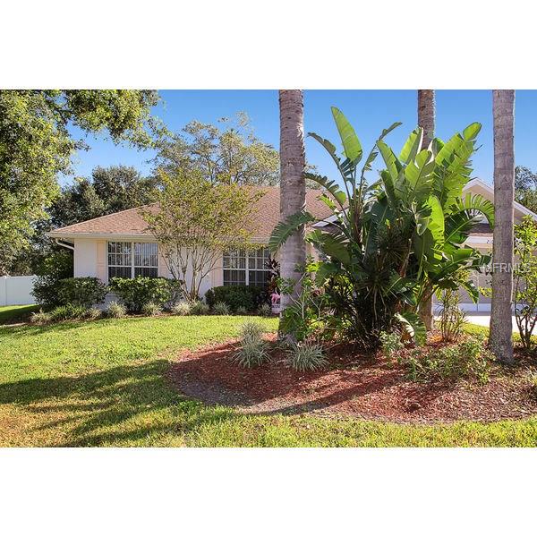 2103 SAXON LANE, LAKELAND, Florida 33810, 3 Bedrooms Bedrooms, 4 Rooms Rooms,2 BathroomsBathrooms,Residential,For sale,SAXON,L4724221