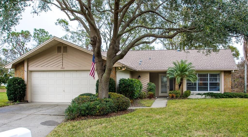 1703 ABERDEEN COURT, PALM HARBOR, Florida 34684, 2 Bedrooms Bedrooms, 6 Rooms Rooms,2 BathroomsBathrooms,Residential,For sale,ABERDEEN,U7843542