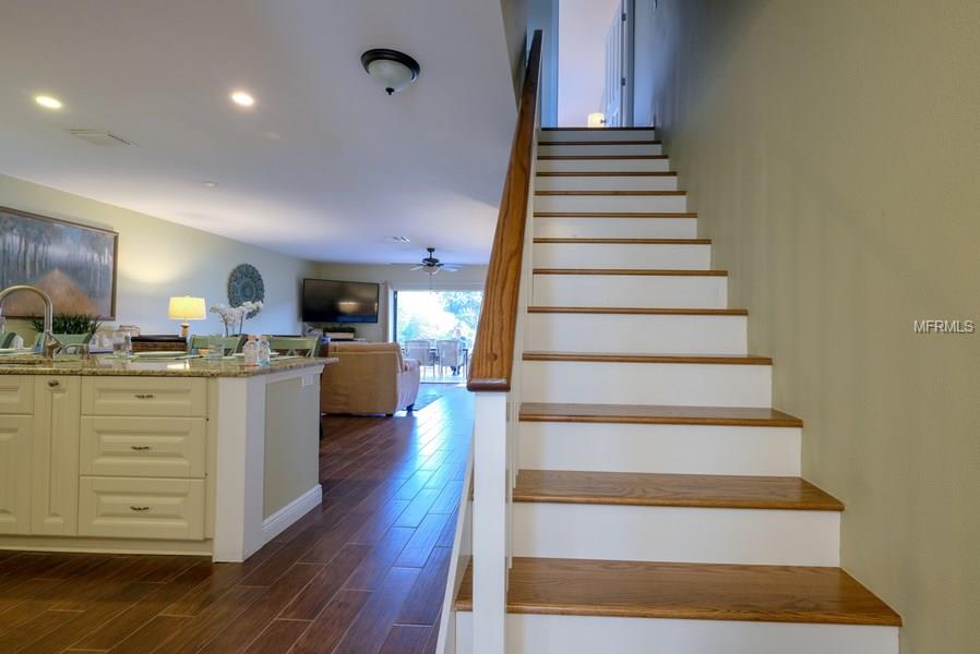 2211 MICHELE DRIVE, SARASOTA, Florida 34231, 2 Bedrooms Bedrooms, 7 Rooms Rooms,2 BathroomsBathrooms,Residential,For sale,MICHELE,A4207456