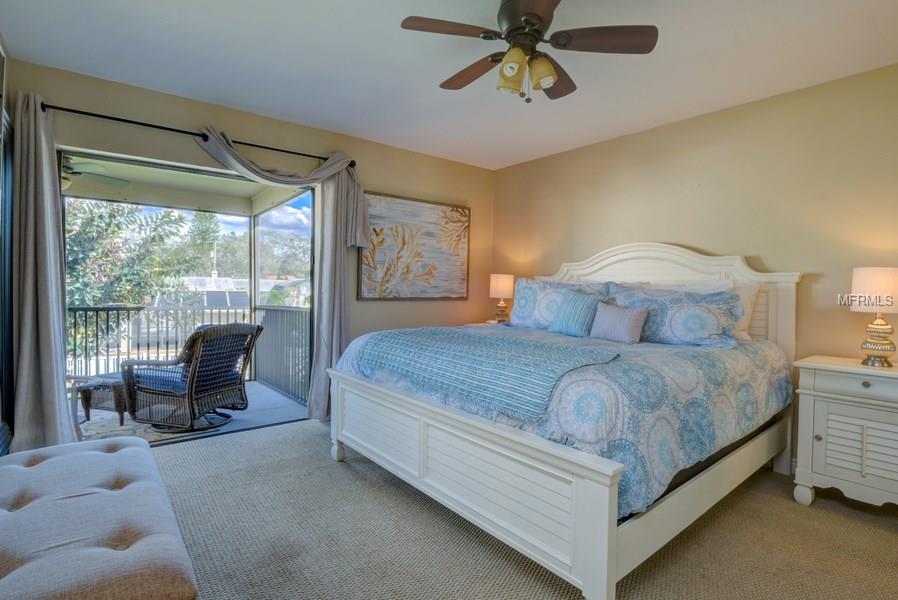 2211 MICHELE DRIVE, SARASOTA, Florida 34231, 2 Bedrooms Bedrooms, 7 Rooms Rooms,2 BathroomsBathrooms,Residential,For sale,MICHELE,A4207456