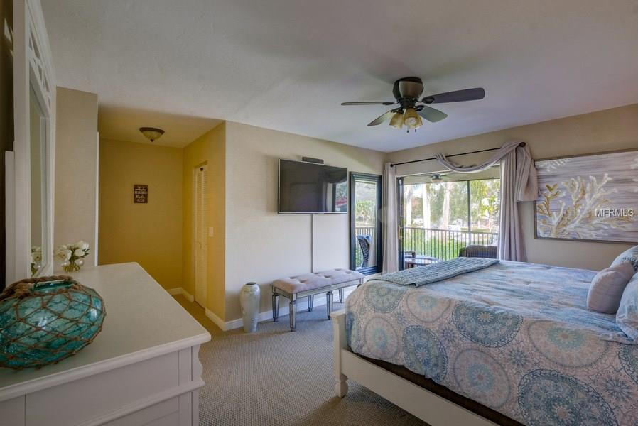 2211 MICHELE DRIVE, SARASOTA, Florida 34231, 2 Bedrooms Bedrooms, 7 Rooms Rooms,2 BathroomsBathrooms,Residential,For sale,MICHELE,A4207456