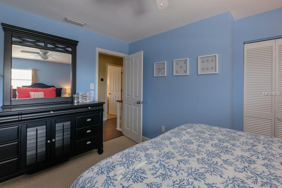 2211 MICHELE DRIVE, SARASOTA, Florida 34231, 2 Bedrooms Bedrooms, 7 Rooms Rooms,2 BathroomsBathrooms,Residential,For sale,MICHELE,A4207456