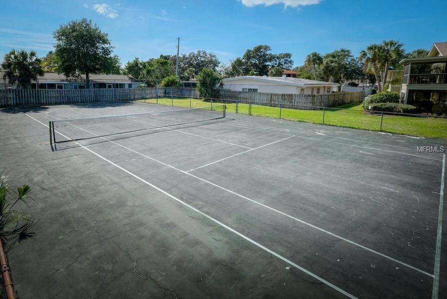 2211 MICHELE DRIVE, SARASOTA, Florida 34231, 2 Bedrooms Bedrooms, 7 Rooms Rooms,2 BathroomsBathrooms,Residential,For sale,MICHELE,A4207456