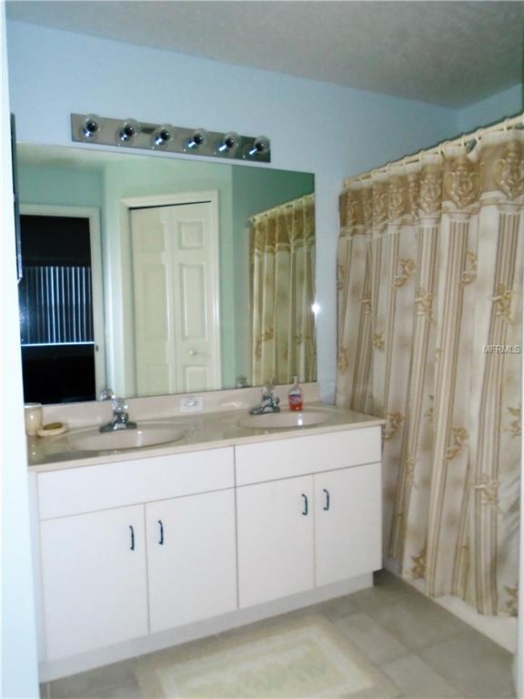 228 OCEAN BLUFF DRIVE, POINCIANA, Florida 34759, 3 Bedrooms Bedrooms, 5 Rooms Rooms,2 BathroomsBathrooms,Residential,For sale,OCEAN BLUFF,S4856736