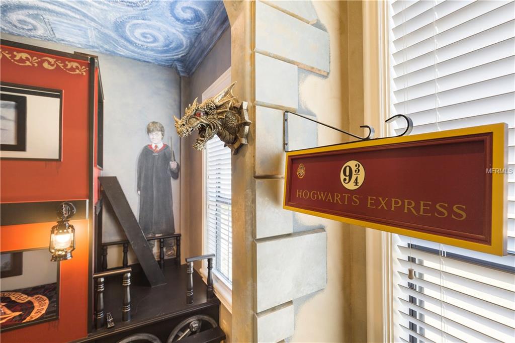 7385 GATHERING COURT, REUNION, Florida 34747, 6 Bedrooms Bedrooms, 5 Rooms Rooms,3 BathroomsBathrooms,Residential,For sale,GATHERING,S4856900