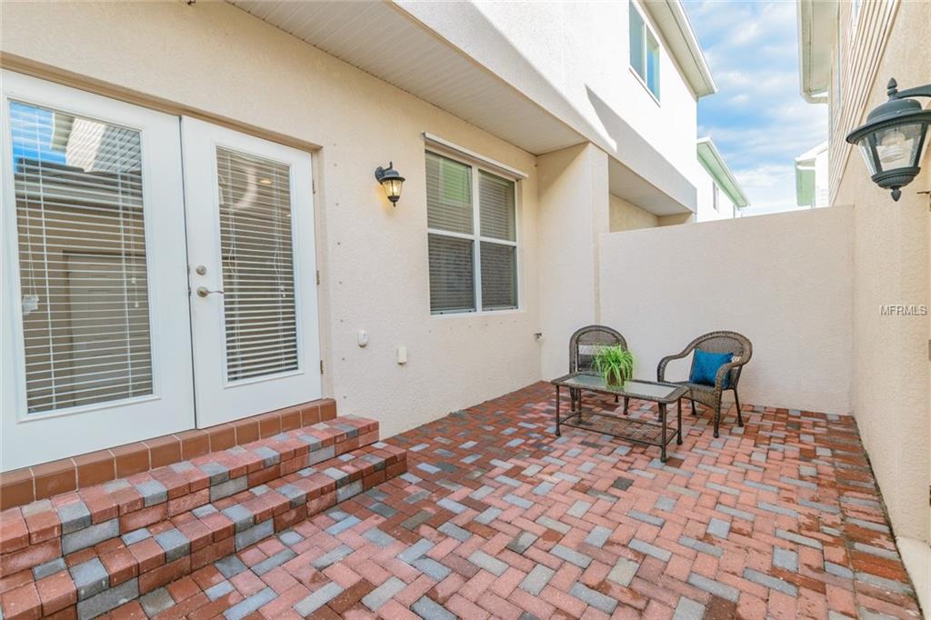 200 50TH AVENUE N, ST PETERSBURG, Florida 33703, 4 Bedrooms Bedrooms, 8 Rooms Rooms,3 BathroomsBathrooms,Residential,For sale,50TH,T2927864