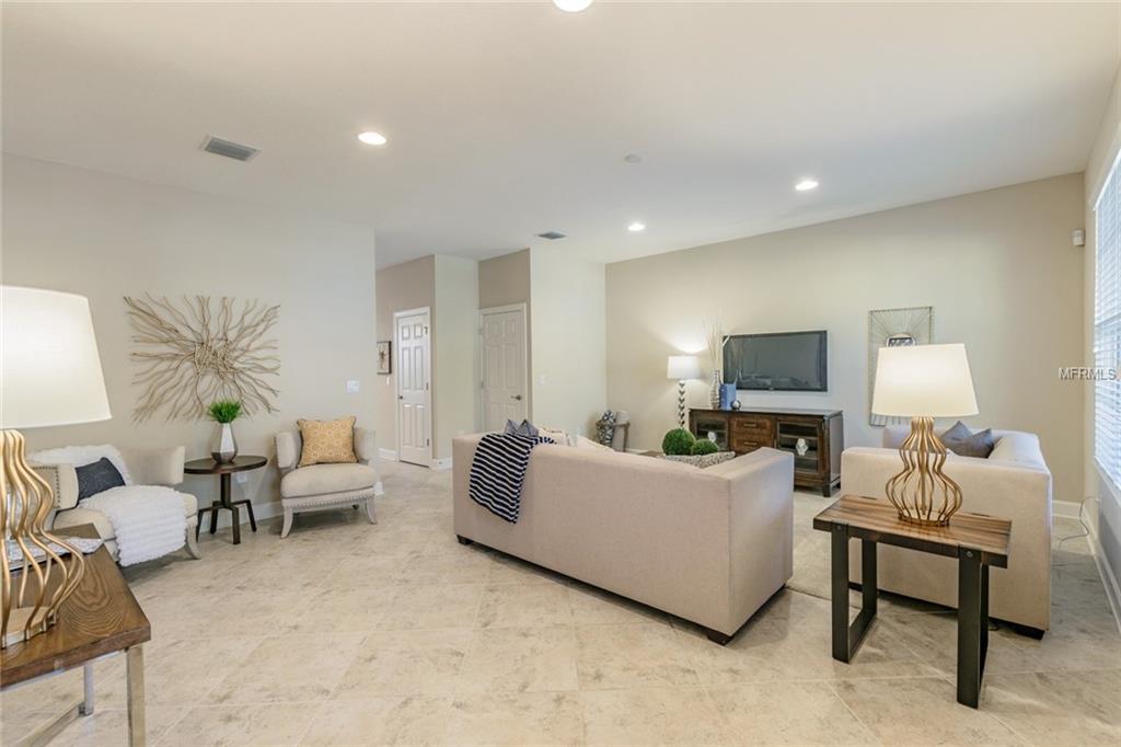 200 50TH AVENUE N, ST PETERSBURG, Florida 33703, 4 Bedrooms Bedrooms, 8 Rooms Rooms,3 BathroomsBathrooms,Residential,For sale,50TH,T2927864