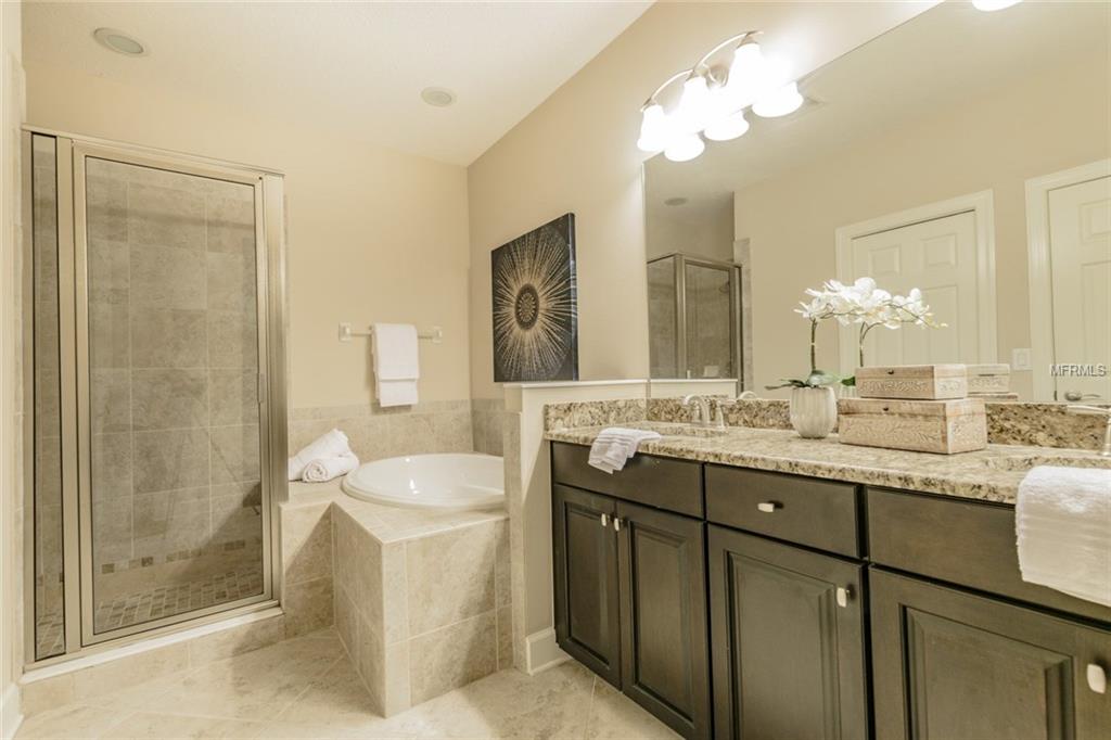 200 50TH AVENUE N, ST PETERSBURG, Florida 33703, 4 Bedrooms Bedrooms, 8 Rooms Rooms,3 BathroomsBathrooms,Residential,For sale,50TH,T2927864