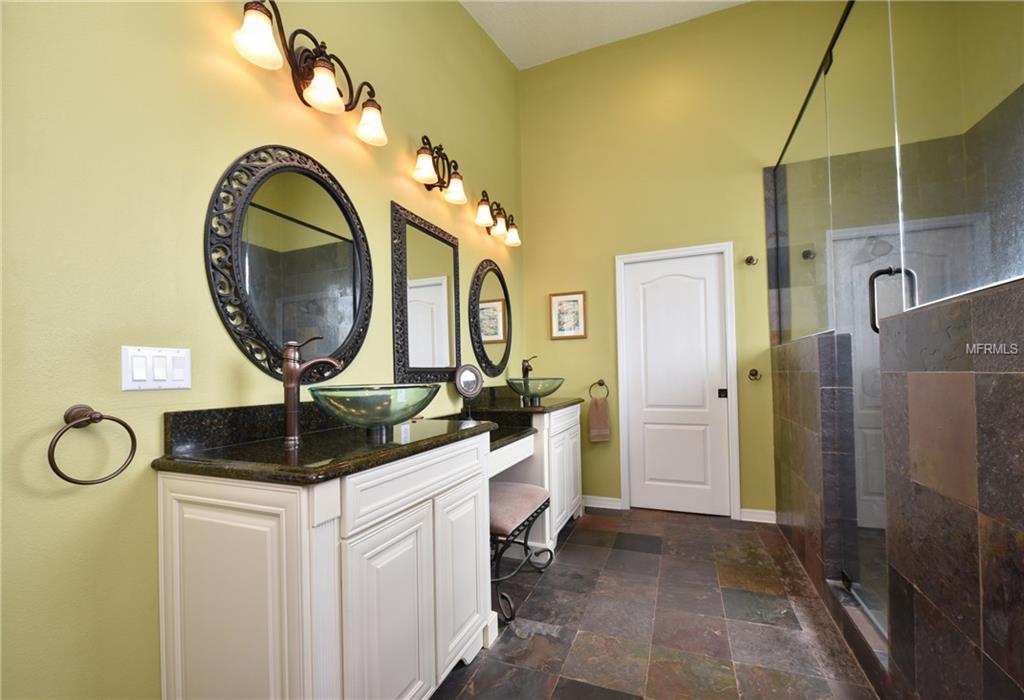 5620 RON ROAD, SAINT CLOUD, Florida 34771, 5 Bedrooms Bedrooms, 11 Rooms Rooms,4 BathroomsBathrooms,Residential,For sale,RON,O5561473