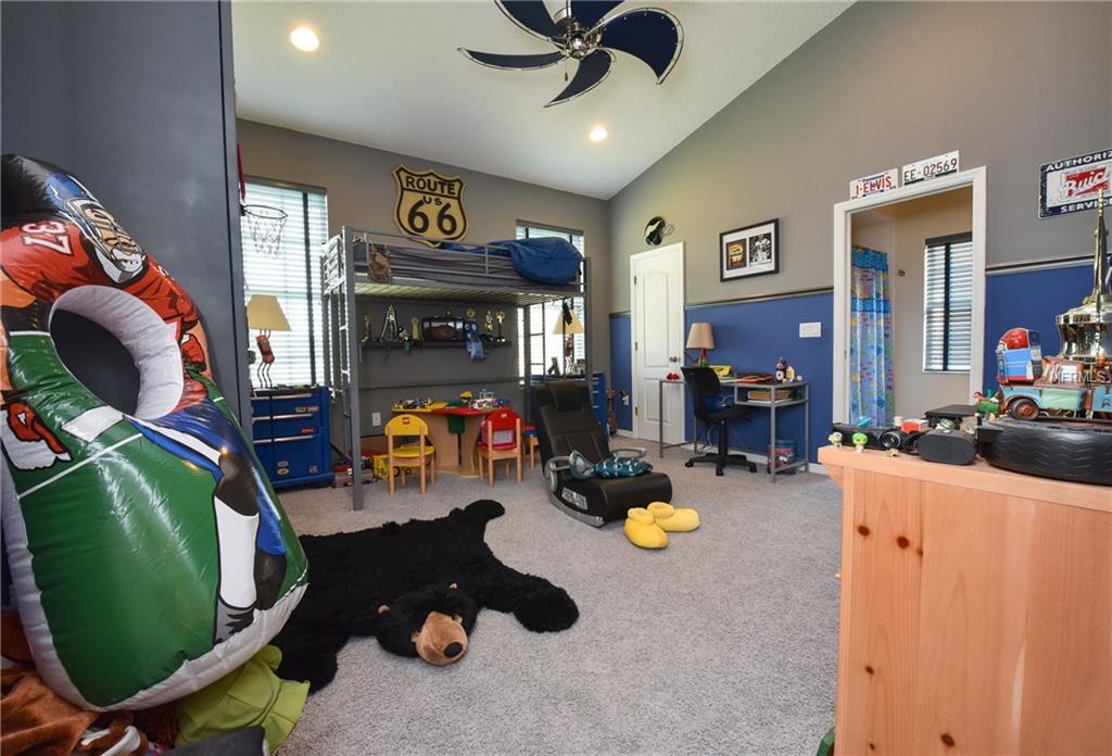 5620 RON ROAD, SAINT CLOUD, Florida 34771, 5 Bedrooms Bedrooms, 11 Rooms Rooms,4 BathroomsBathrooms,Residential,For sale,RON,O5561473