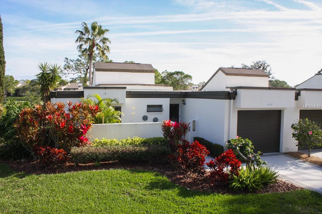 3137 HEATHERWOOD LANE, SARASOTA, Florida 34235, 2 Bedrooms Bedrooms, 6 Rooms Rooms,2 BathroomsBathrooms,Residential,For sale,HEATHERWOOD,A4209905