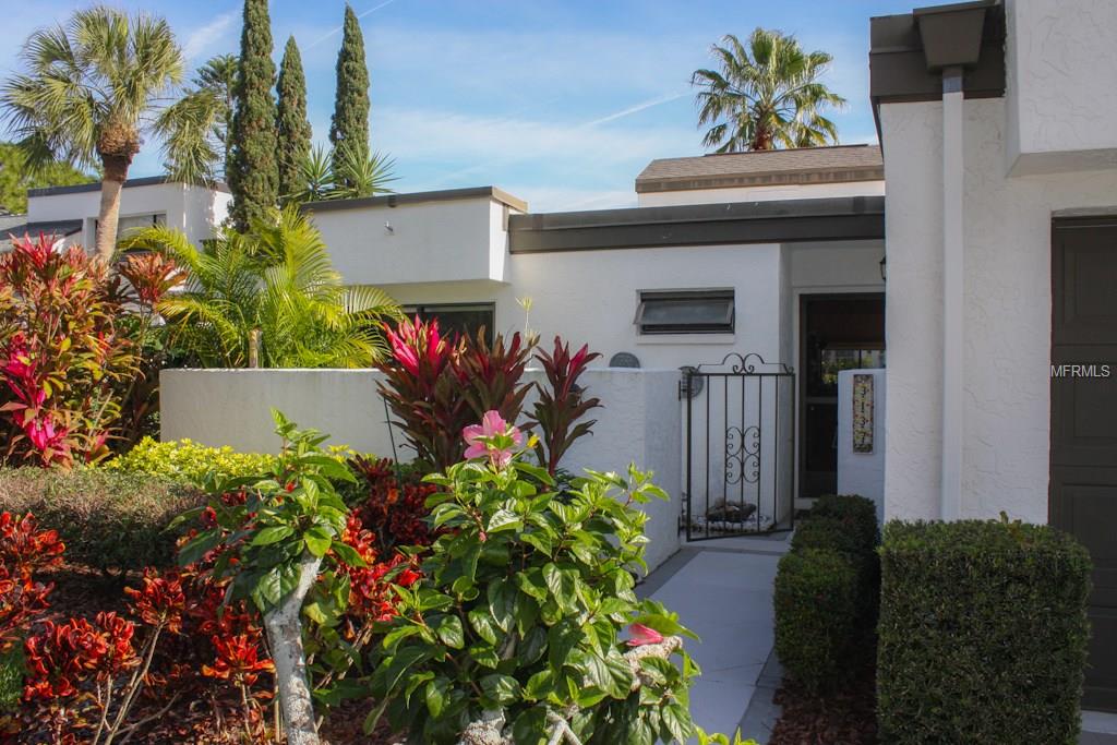 3137 HEATHERWOOD LANE, SARASOTA, Florida 34235, 2 Bedrooms Bedrooms, 6 Rooms Rooms,2 BathroomsBathrooms,Residential,For sale,HEATHERWOOD,A4209905