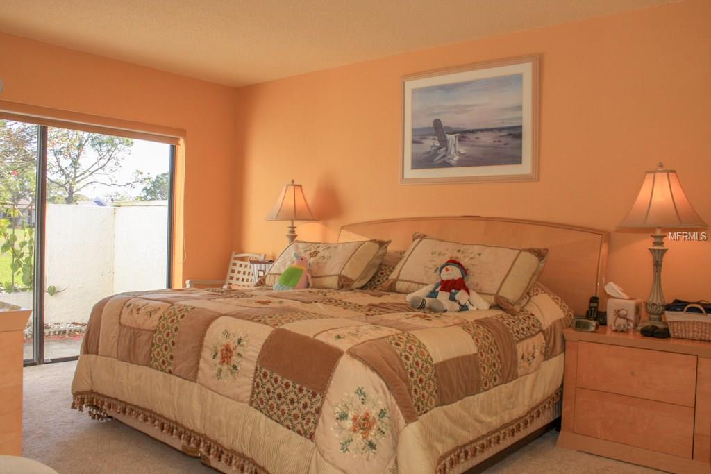 3137 HEATHERWOOD LANE, SARASOTA, Florida 34235, 2 Bedrooms Bedrooms, 6 Rooms Rooms,2 BathroomsBathrooms,Residential,For sale,HEATHERWOOD,A4209905