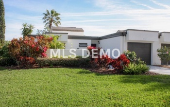 3137 HEATHERWOOD LANE, SARASOTA, Florida 34235, 2 Bedrooms Bedrooms, 6 Rooms Rooms,2 BathroomsBathrooms,Residential,For sale,HEATHERWOOD,A4209905
