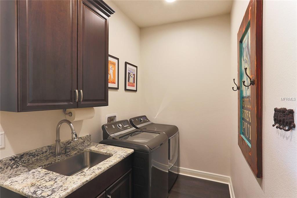 1306 VIA VERDI DRIVE, PALM HARBOR, Florida 34683, 4 Bedrooms Bedrooms, 4 Rooms Rooms,4 BathroomsBathrooms,Residential,For sale,VIA VERDI,U7824302